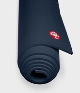 Manduka PRO® Yoga Mat -joogamatto 6mm (Midnight)