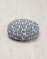Yogiraj Meditation Round by Ann Ringstrand- meditaatiotyyny (Off-White Pattern)